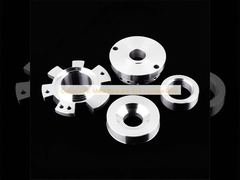 Pièces métalliques CNC sur mesure avec finition de surface Ra 0.1